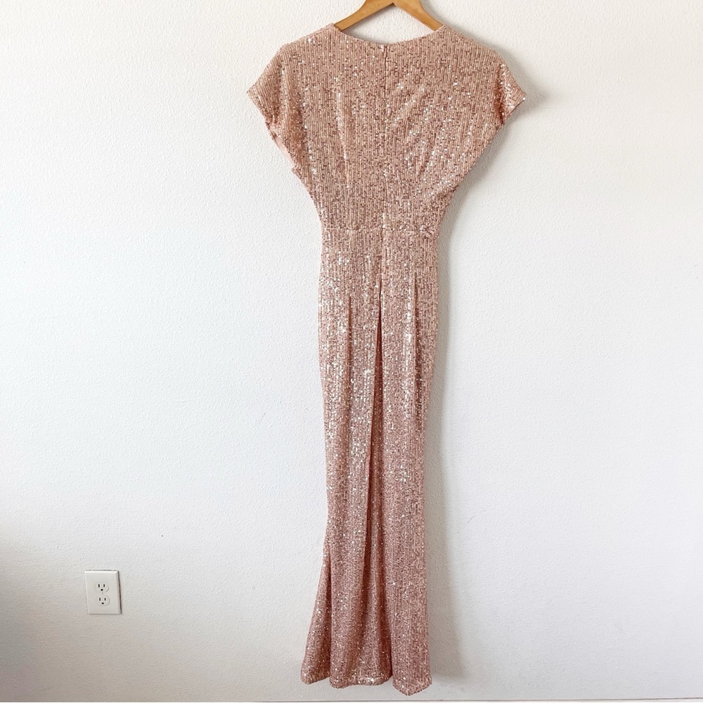 Baltic Born Vienna V-Neck Sequin Formal Maxi Dress in Champagne - Picture 6 of 10